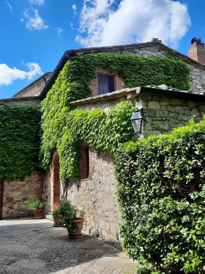 Borgo Livernano Radda in Chianti Exterior photo